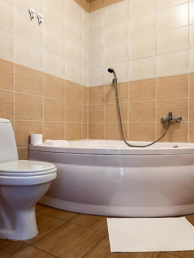 Uroczy Apartament Pod Skarpa Wadowice Exterior foto
